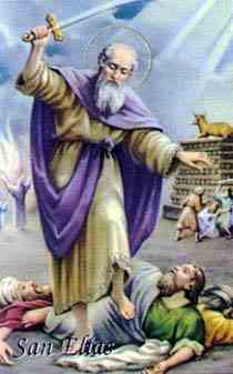 Un día escogió Jesús a tres apóstoles para manifestarles su gloria. "Se transfiguró ante ellos: su rostro brilló como el sol, sus vestidos eran blancos como la luz. Y aparecieron Moisés y Elías, que hablaban con Él." 