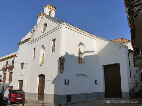 Fachada de la Iglesia Nuestra Señora de la Paz del barrio de San Basilio