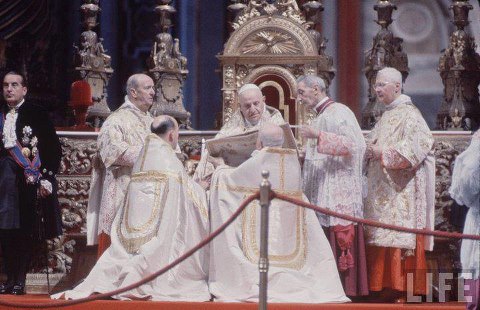 582479_10150970050960027_1562440206_n