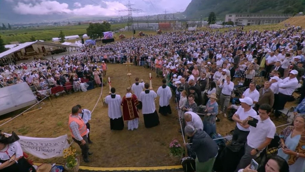 Excomunión laicos FSSPX
